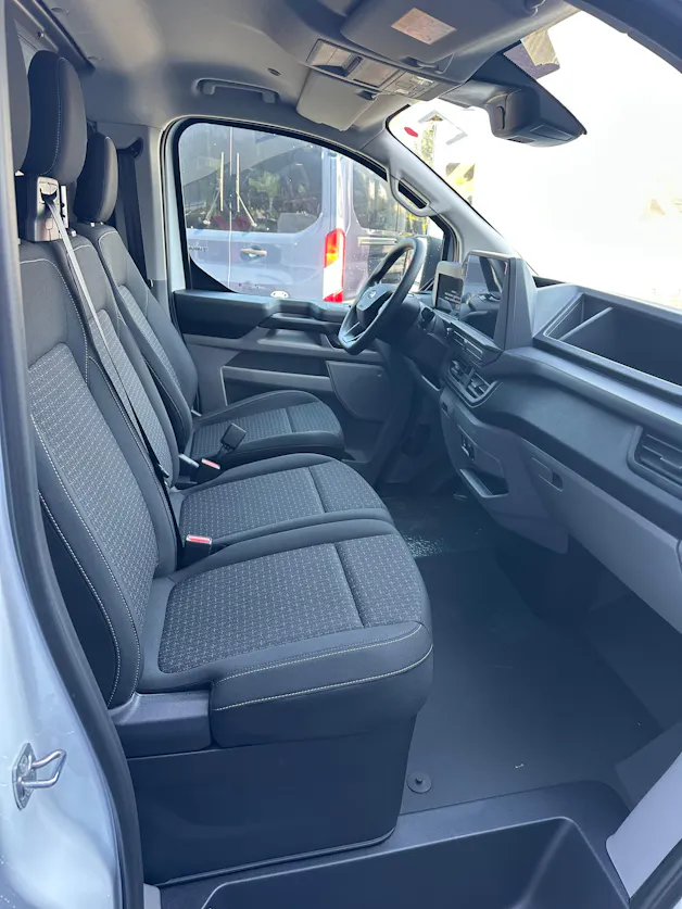 Ford Transit Custom Van 320 L1 2.0 EcoBl Trend/136CV/Aut.