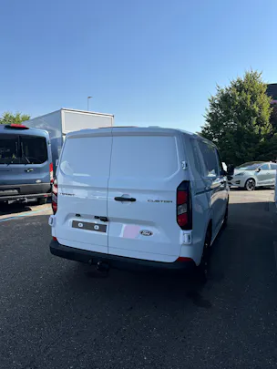 FORD Transit Custom Van 320 L1 2.0 EcoBl Trend/136CV/Aut.