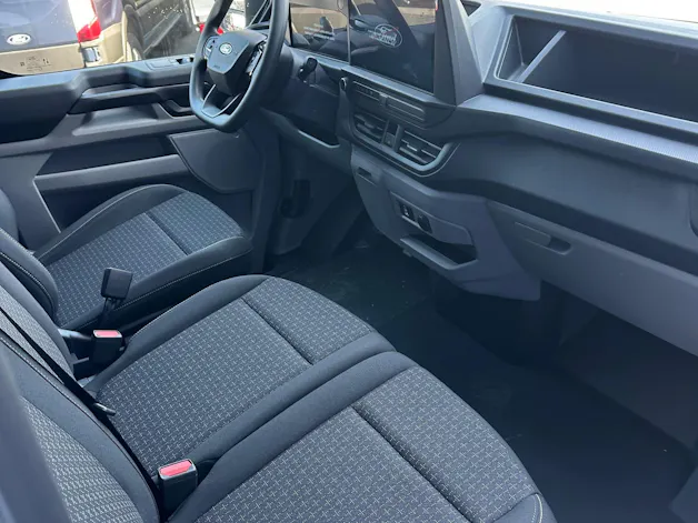 FORD Transit Custom Van 320 L1 2.0 EcoBl Trend/136CV/Aut.