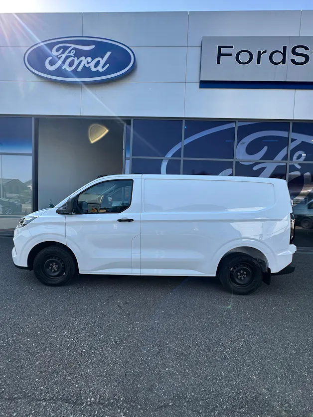Ford Transit Custom Van 320 L1 2.0 EcoBl Trend/136CV/Aut.