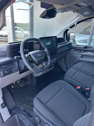 FORD Transit Custom Van 320 L1 2.0 EcoBl Trend/136CV/Aut.
