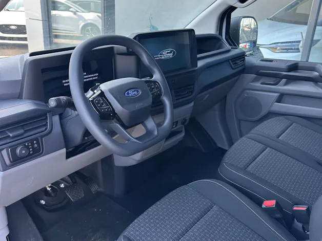 Ford Transit Custom Van 320 L1 2.0 EcoBl Trend/136CV/Aut.