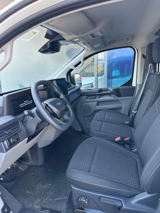 Ford Transit Custom Van 320 L1 2.0 EcoBl Trend/136CV/Aut.