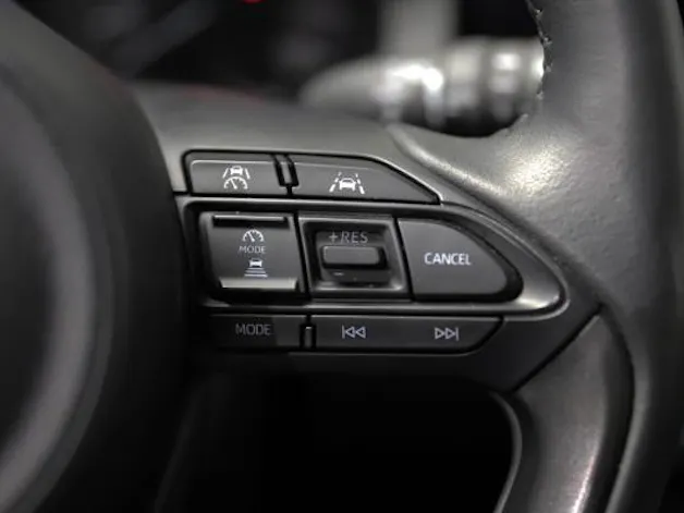 MAZDA 2 Hybrid Exclusive-line