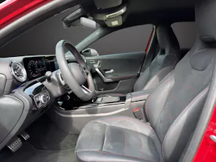 MERCEDES-BENZ A 180 Night Star 7G-DCT