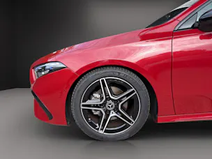 MERCEDES-BENZ A 180 Night Star 7G-DCT