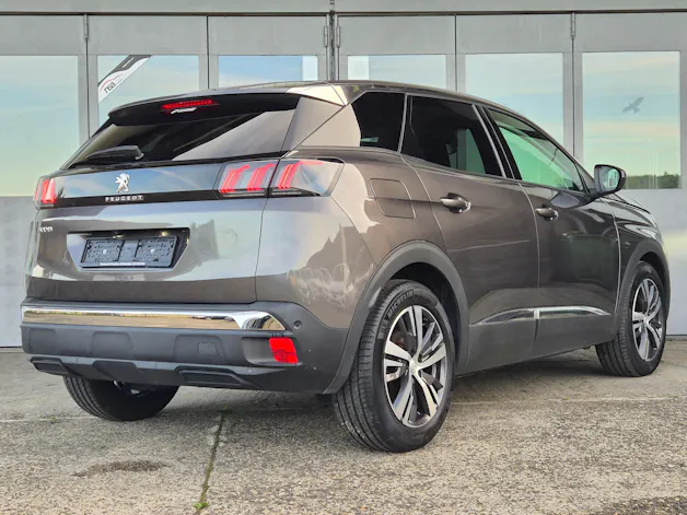 Peugeot 3008 1.2 PureTech Allure EAT8