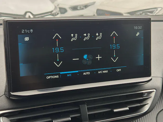 Peugeot 3008 1.2 PureTech Allure EAT8