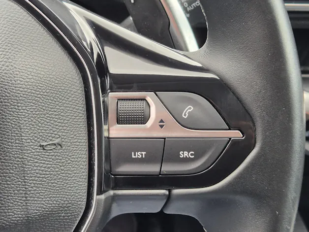 Peugeot 3008 1.2 PureTech Allure EAT8