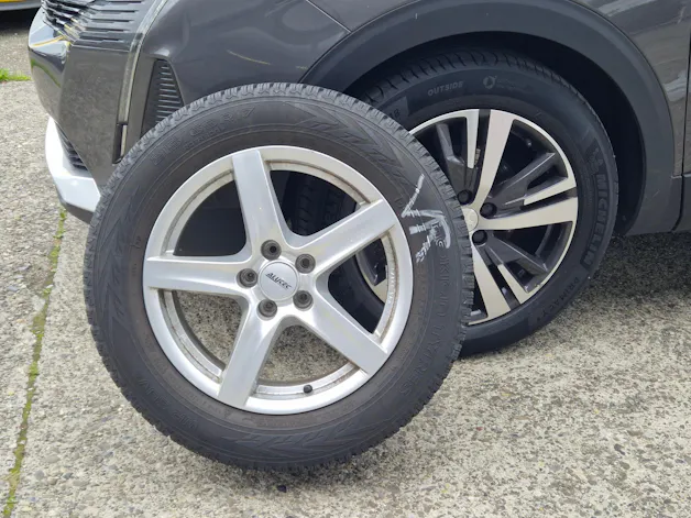 Peugeot 3008 1.2 PureTech Allure EAT8