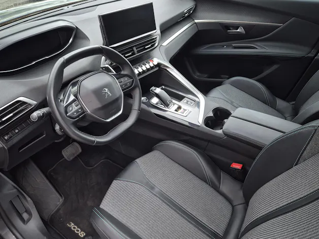 Peugeot 3008 1.2 PureTech Allure EAT8