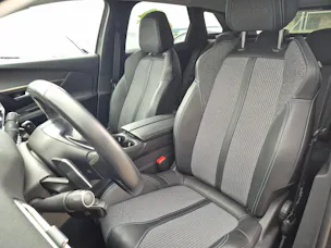 Peugeot 3008 1.2 PureTech Allure EAT8