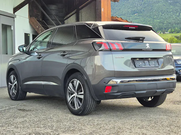 Peugeot 3008 1.2 PureTech Allure EAT8