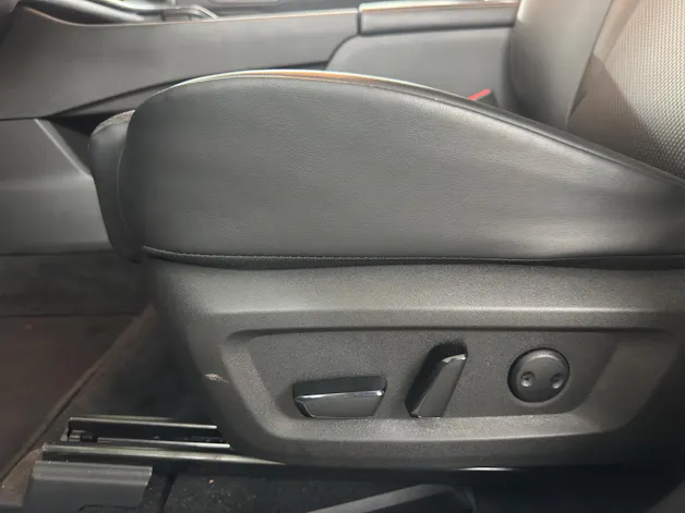 Nissan X-Trail 1.5 VC-T e-Power 4WD 7 Sitze N-Trek