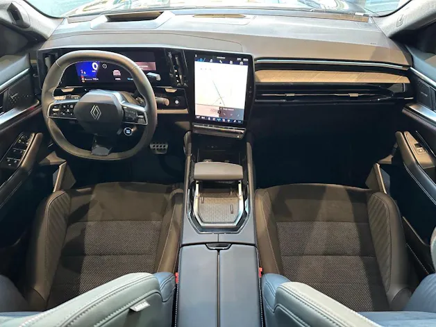 Renault Rafale 1.2 E-Tech Plug-in Hybrid 300 4x4 Atelier Alpine