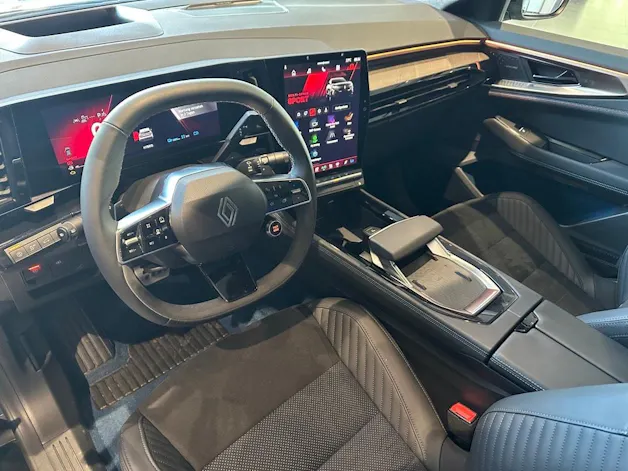 Renault Rafale 1.2 E-Tech Plug-in Hybrid 300 4x4 Atelier Alpine