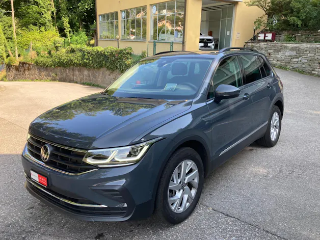 VW Tiguan 2.0TSI Elegance 4Motion DSG