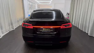 Tesla Model S 100 D Performance