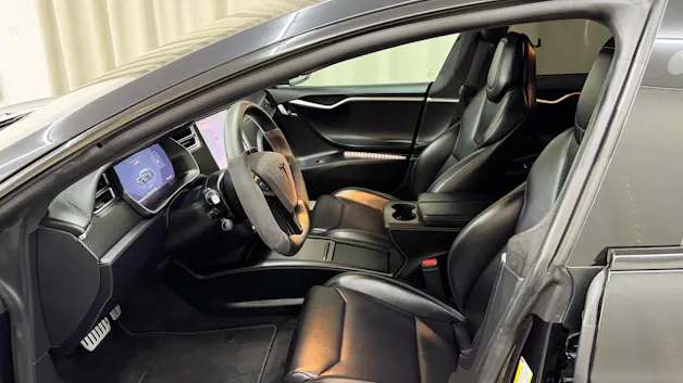 Tesla Model S 100 D Performance