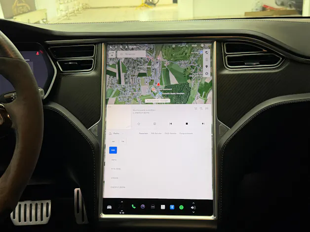 Tesla Model S 100 D Performance