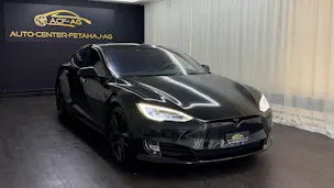 Tesla Model S 100 D Performance