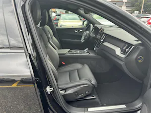 VOLVO XC60 2.0 T6 TE Black Edition eAWD