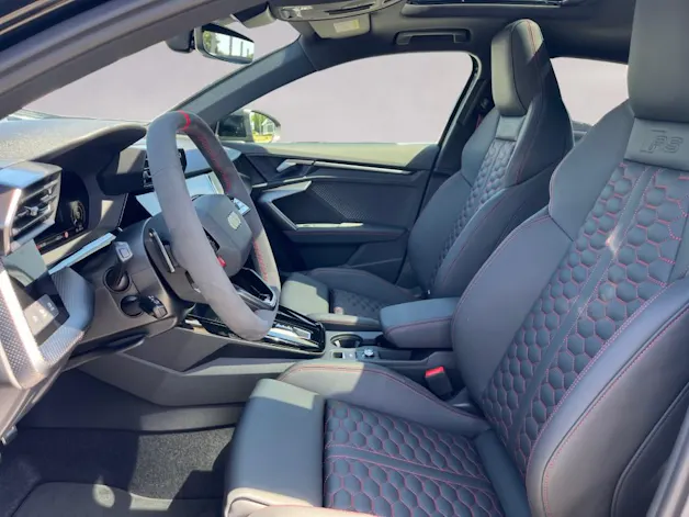 Audi RS3 Sportback 2.5 TSI quattro S-tronic