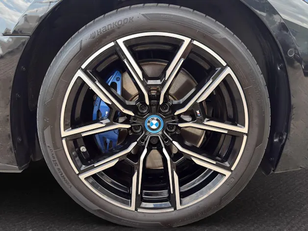 BMW i4 eDrive40 M SPORT