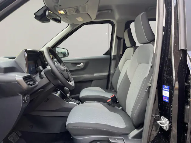 Ford Tourneo Courier 1.0 EcoBoost Titanium