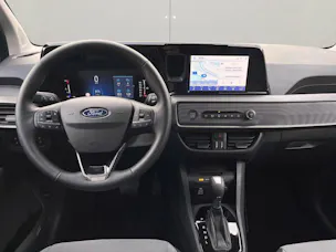 Ford Tourneo Courier 1.0 EcoBoost Titanium