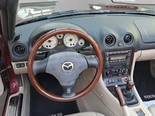MAZDA MX-5 1.6  Tradition