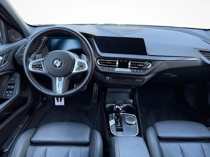 Fahrzeugbild BMW 1 SERIES