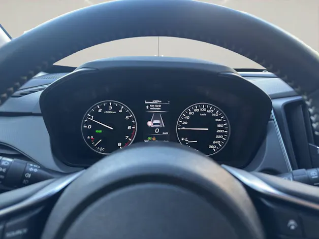 Subaru Crosstrek 2.0i e-Boxer Swiss Plus
