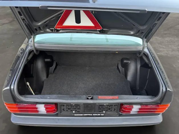 MERCEDES-BENZ E 190 (201)