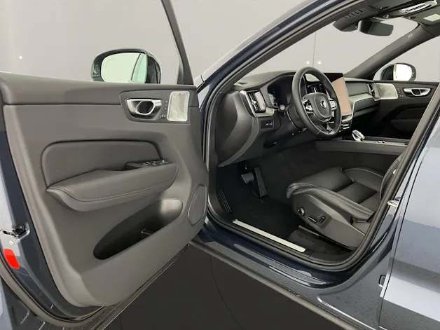 Volvo XC60 2.0 T8 TE Black Edition eAWD