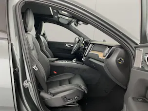 Volvo XC60 2.0 T8 TE Ultra Dark eAWD