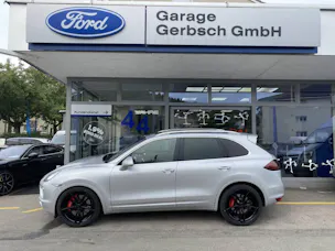 Porsche Cayenne 4.8 V8 Turbo TipTronic