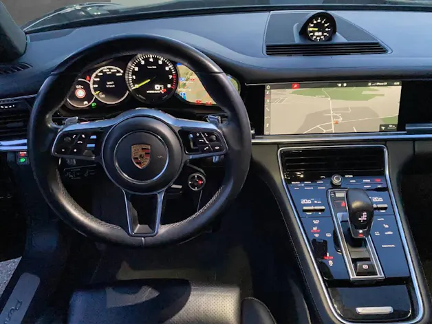 Porsche Panamera 4 E-Hybrid Sport Turismo PDK