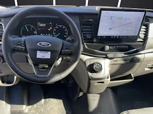 FORD E-Transit Van 350 L2H2 67kWh Trend