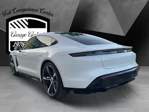 PORSCHE Taycan 4S
