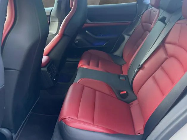 Porsche Taycan 4S