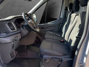FORD E-Transit Van 350 L2H2 68kWh Trend