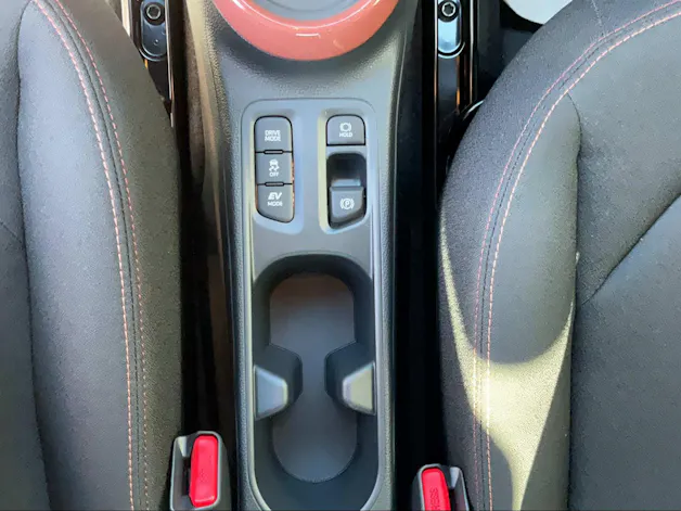 Toyota Aygo X 1.5 VVT-i HSD Trend