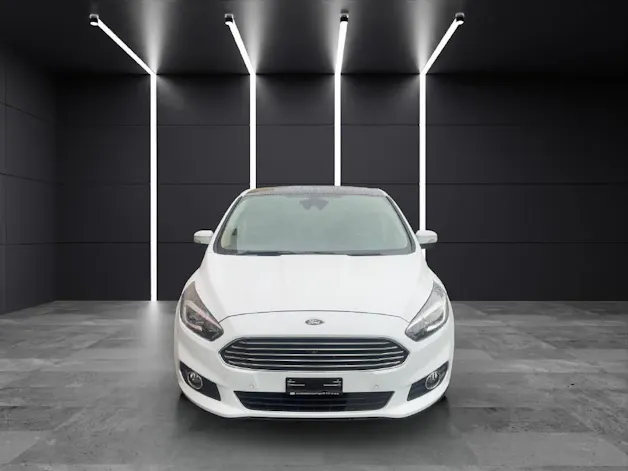 Ford S-Max 2.0 EcoB Titanium