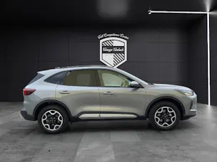 FORD Kuga 2.5 Hybrid Active 4x4