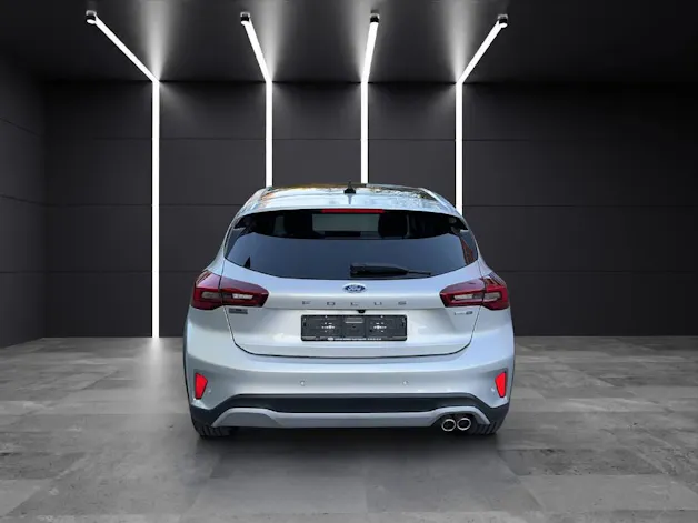 Ford Focus 1.0i EcoB Hybrid 155 Active X