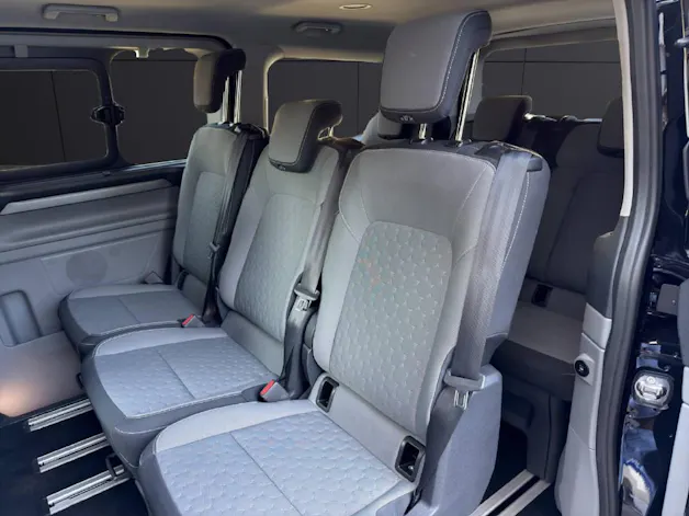 Ford Tourneo C Bus 320 L1 2.0 EcoBlue 136 Titanium