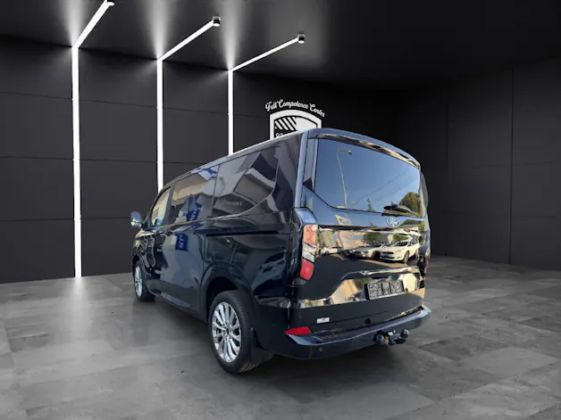 Ford Tourneo C Bus 320 L1 2.0 EcoBlue 136 Titanium
