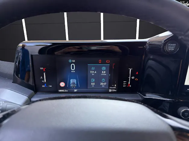 Ford Tourneo C Bus 320 L1 2.0 EcoBlue 136 Titanium