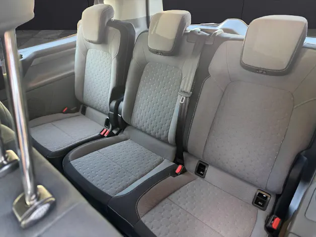 Ford Tourneo C Bus 320 L1 2.0 EcoBlue 136 Titanium
